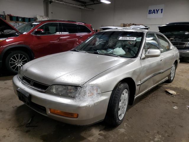 Image 1 of 1997 HONDA ACCORD LX 1997 with VIN JHMCD5639VC016055