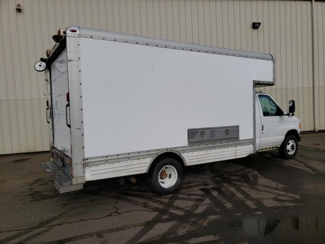 Image 3 of 2007 FORD ECONOLINE E450 SUPER DUTY CUTAWAY VAN 2007 with VIN 1FDXE45S37DA58152
