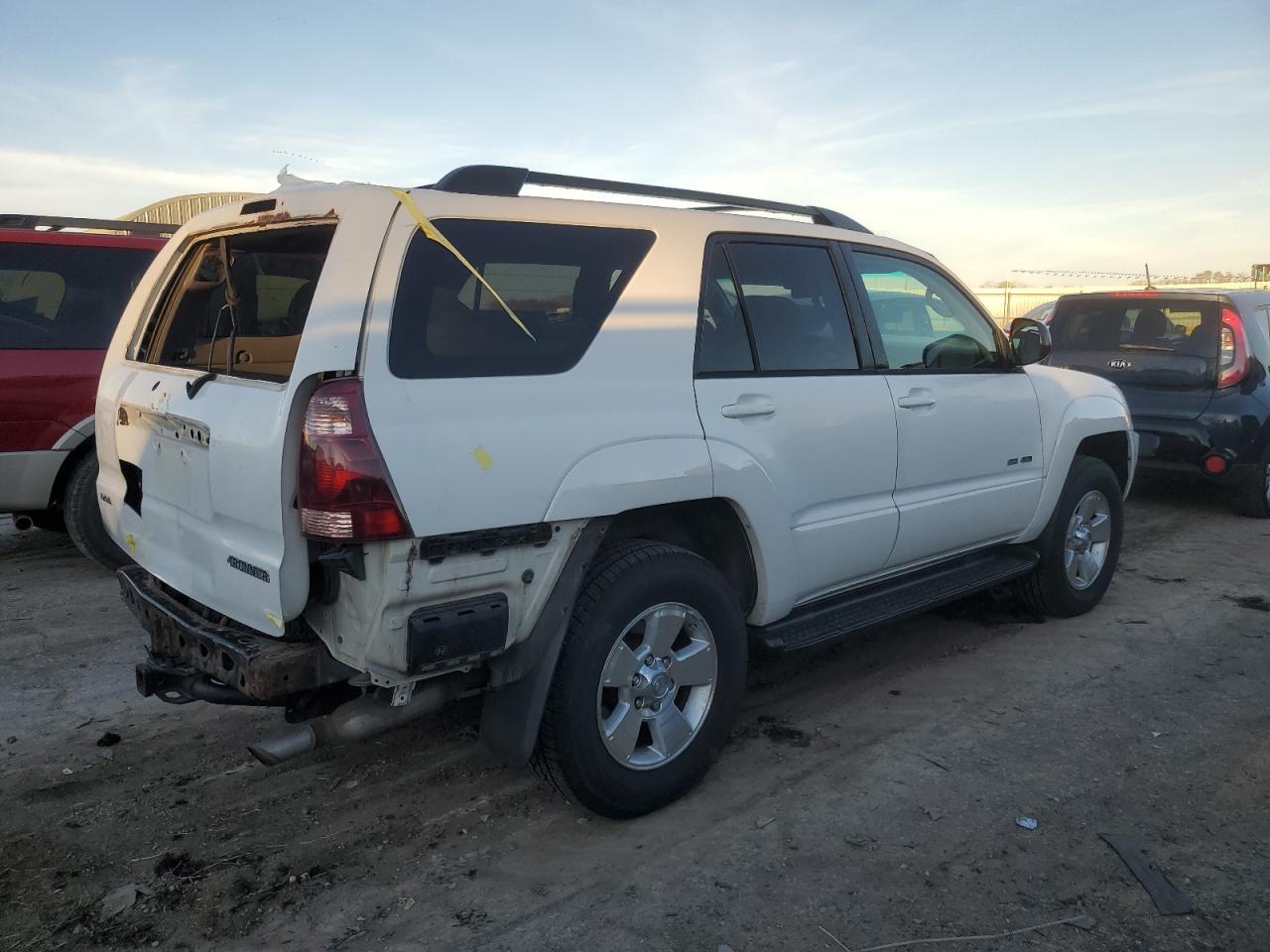 Изображение 3 2005 TOYOTA 4RUNNER SR5 2005 с VIN JTEBT14R258027512