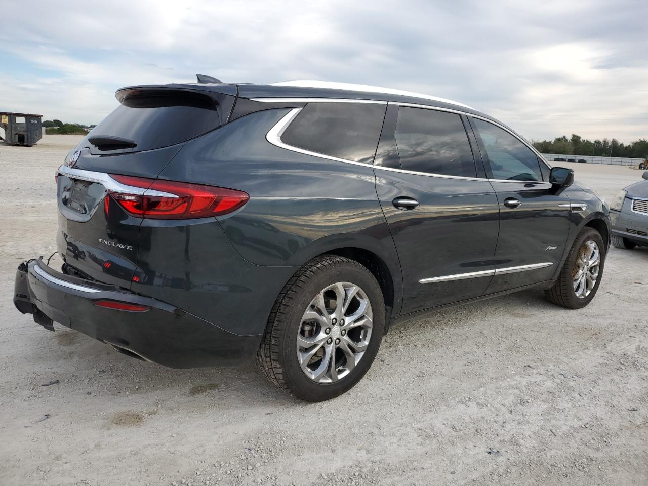 Image 3 of 2019 BUICK ENCLAVE AVENIR 2019 with VIN 5GAERDKW1KJ233193
