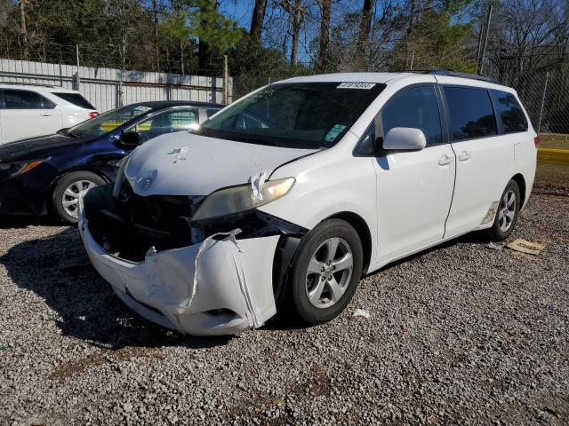 Obraz 1 z 2011 TOYOTA SIENNA LE 2011 z VIN 5TDKK3DC7BS031321