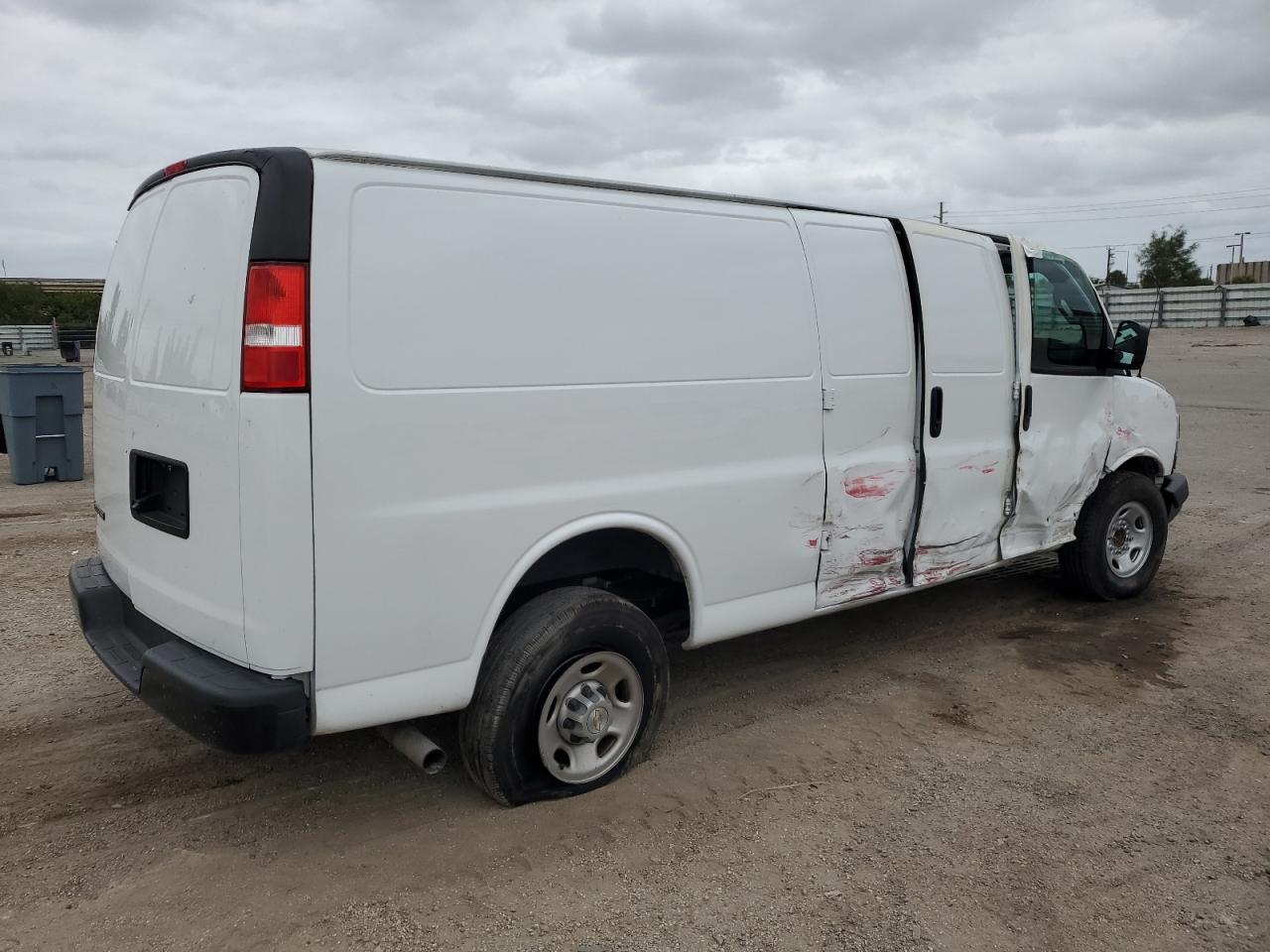 Изображение 3 2022 CHEVROLET EXPRESS G3500  2022 с VIN 1GCZGHF76N1181001