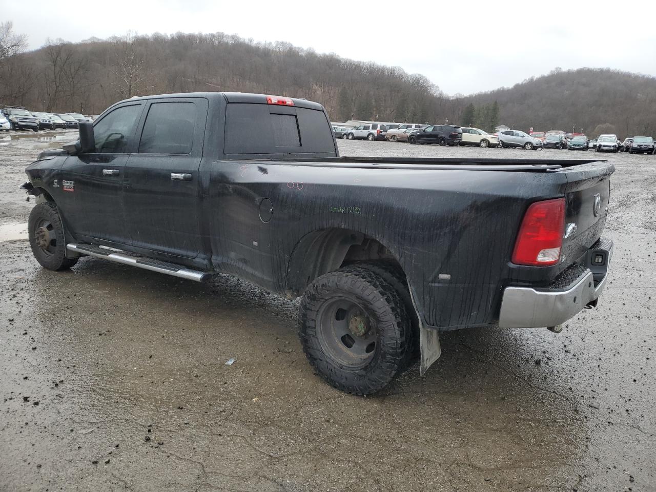 Изображение 2 2010 DODGE RAM 3500  2010 с VIN 3D73Y4CL7AG140178