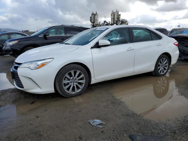 Image 1 of 2015 TOYOTA CAMRY LE 2015 with VIN 4T1BF1FK2FU032127