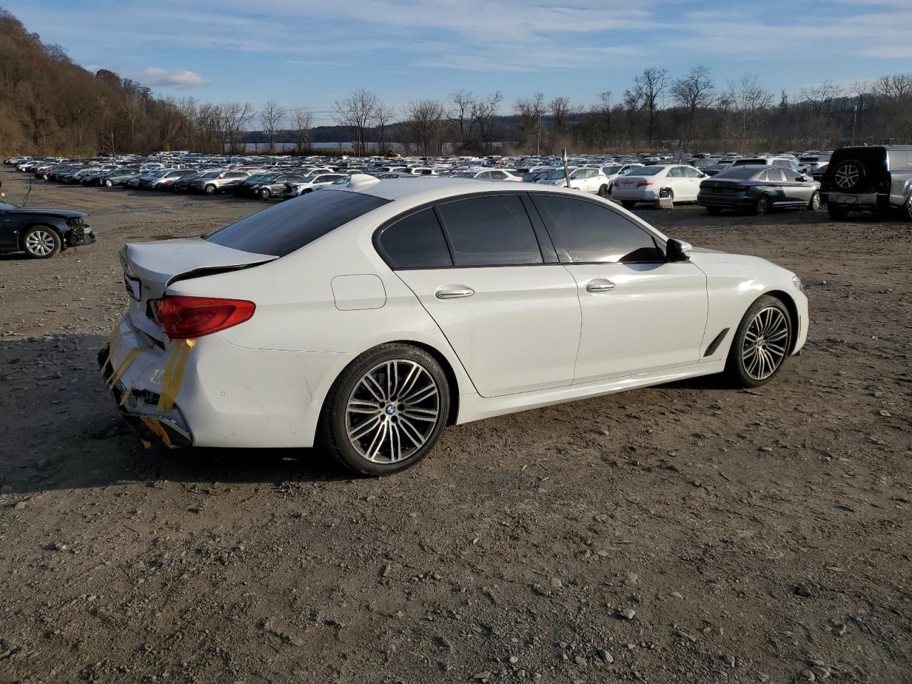Image 3 of 2018 BMW 540 XI 2018 with VIN WBAJE7C53JWD53627