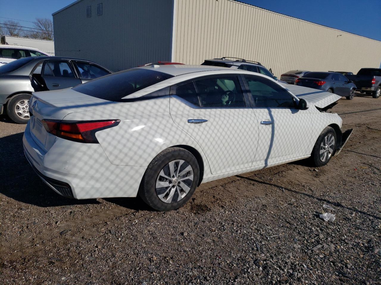 Изображение 3 2019 NISSAN ALTIMA S 2019 с VIN 1N4BL4BV4KC233841