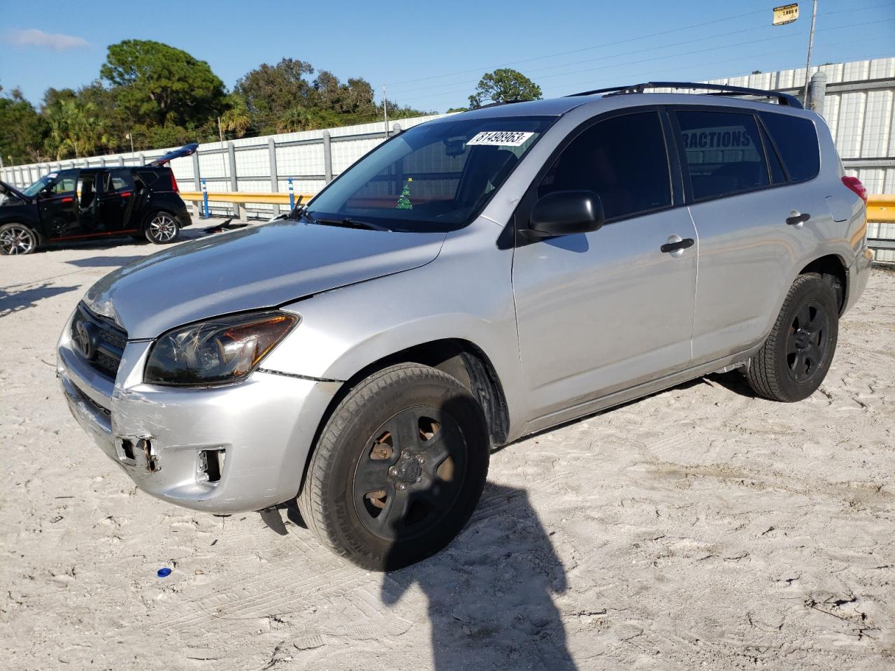 Image 1 of 2010 TOYOTA RAV4  2010 with VIN JTMZF4DV7A5021161