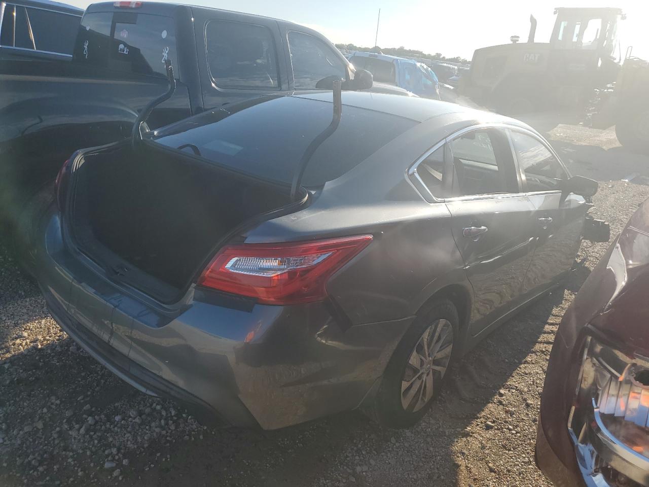 Obraz 3 z 2016 NISSAN ALTIMA 2.5 2016 z VIN 1N4AL3AP9GC243443