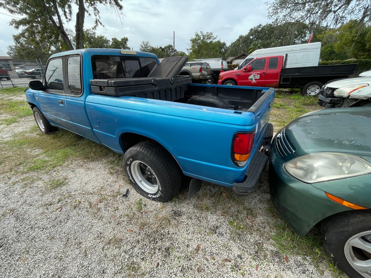 Image 3 of 1994 MAZDA B3000 CAB PLUS 1994 with VIN 4F4CR16U7RTM55983