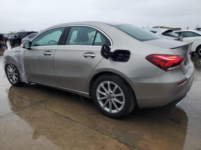 Image 2 of 2020 MERCEDES-BENZ A 220 2020 with VIN W1K3G4EB6LW044294