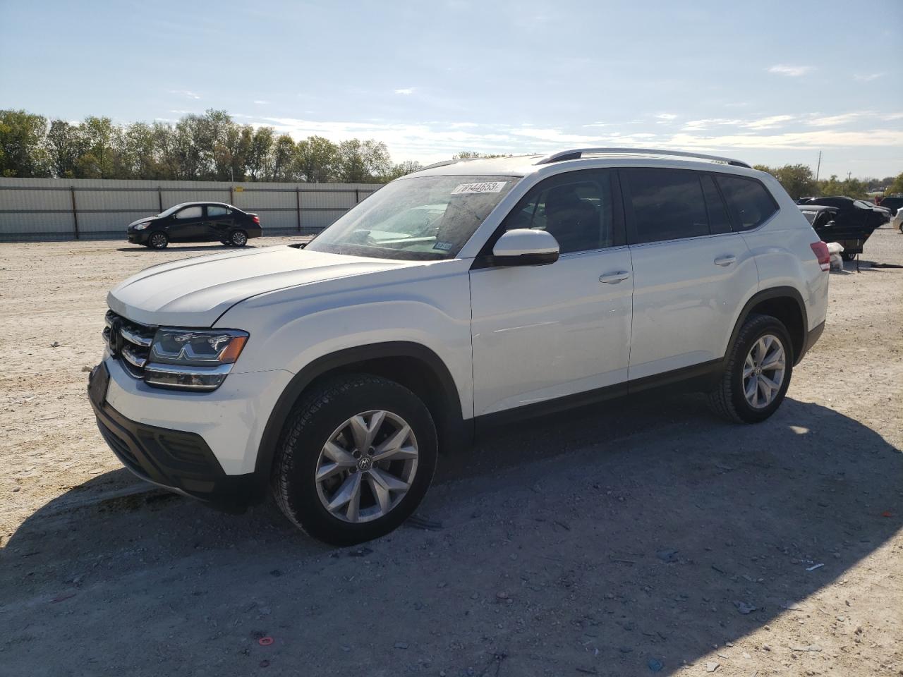 Изображение 1 2018 VOLKSWAGEN ATLAS S 2018 с VIN 1V2AP2CA9JC600157