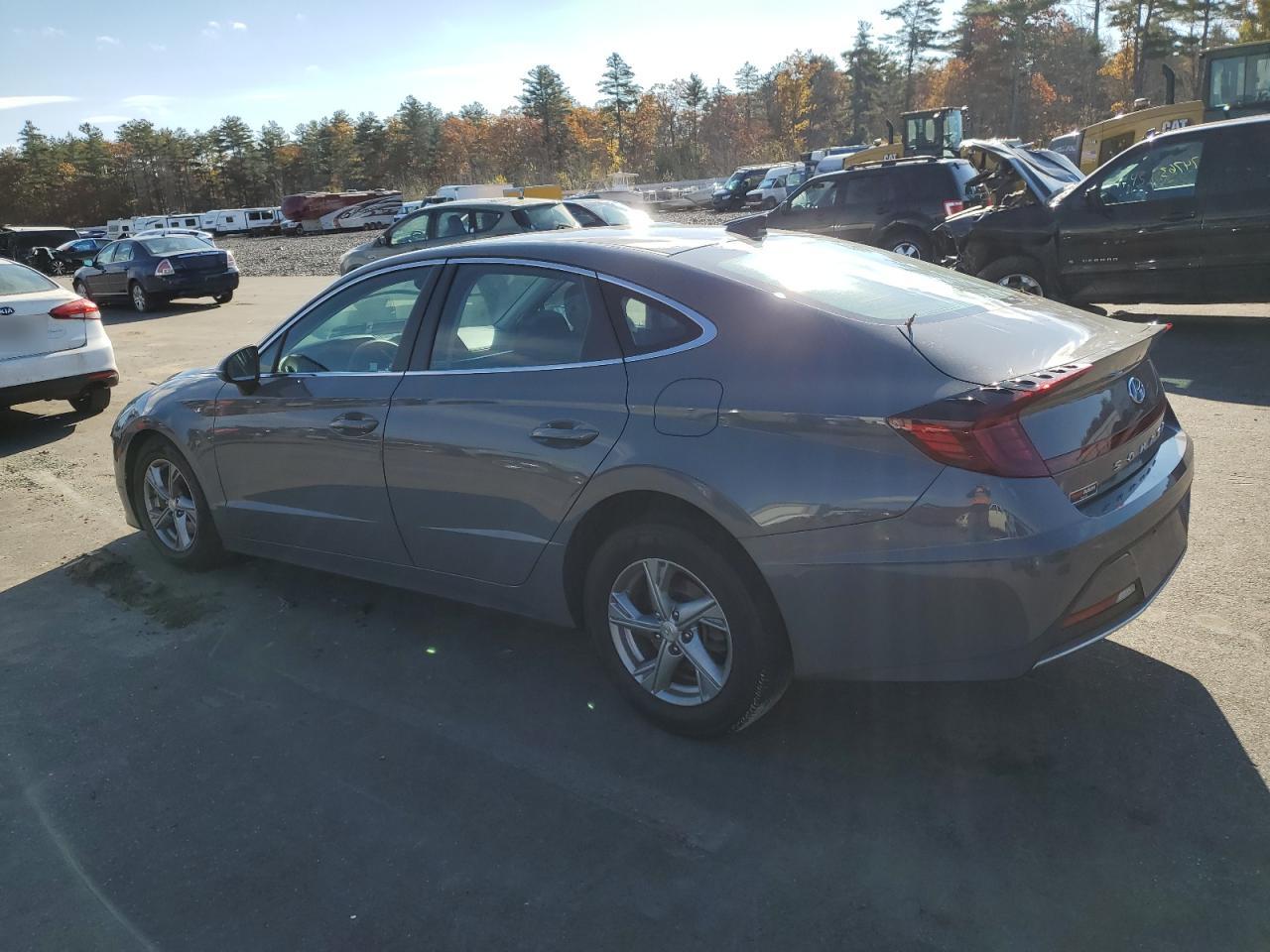 Image 2 of 2023 HYUNDAI SONATA SE 2023 with VIN KMHL24JA3PA246899