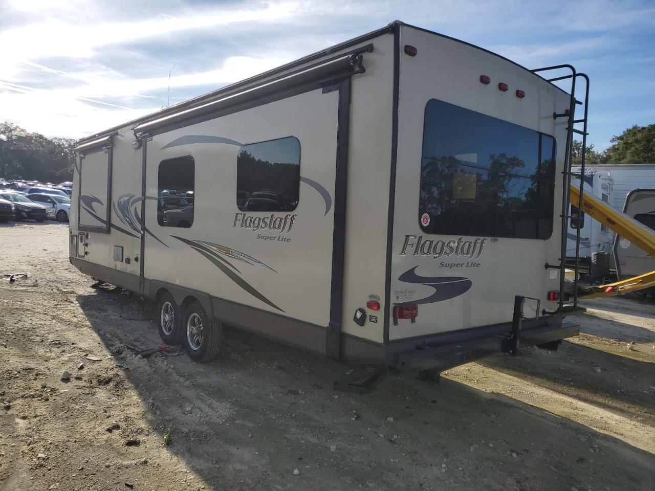 Image 3 of 2014 WILDWOOD SURVEYOR 2014 with VIN 4X4TFLB27ED129875