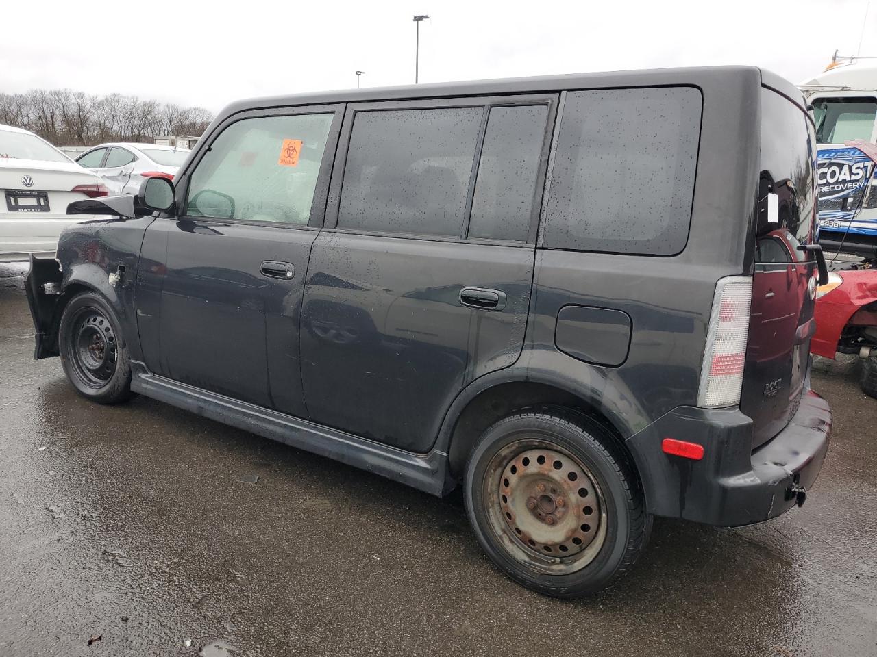 Изображение 2 2005 TOYOTA SCION XB 2005 с VIN JTLKT324550190472