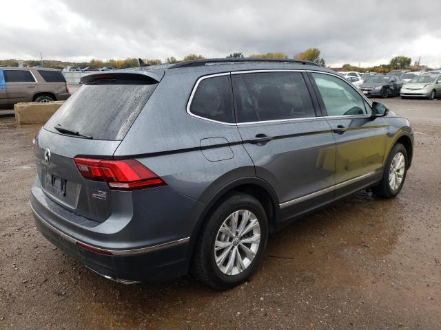 Image 3 of 2018 VOLKSWAGEN TIGUAN SE 2018 with VIN 3VV2B7AX9JM177539