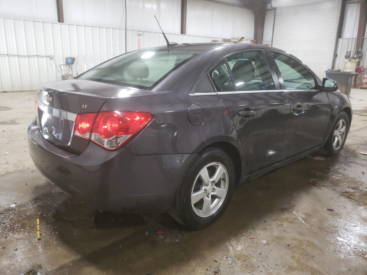 Image 3 of Chevrolet Cruze Lt 2011 with VIN 1G1PF5S98B7140211