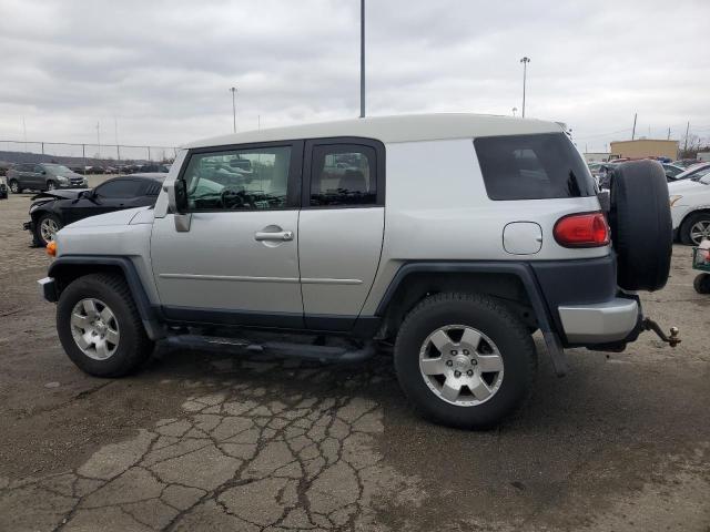 Изображение 2 2007 TOYOTA FJ CRUISER  2007 с VIN JTEBU11F570023074