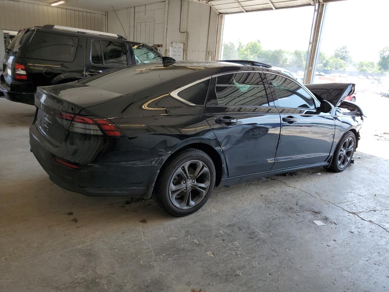 Image 3 of 2023 HONDA ACCORD EX 2023 with VIN 1HGCY1F33PA011061