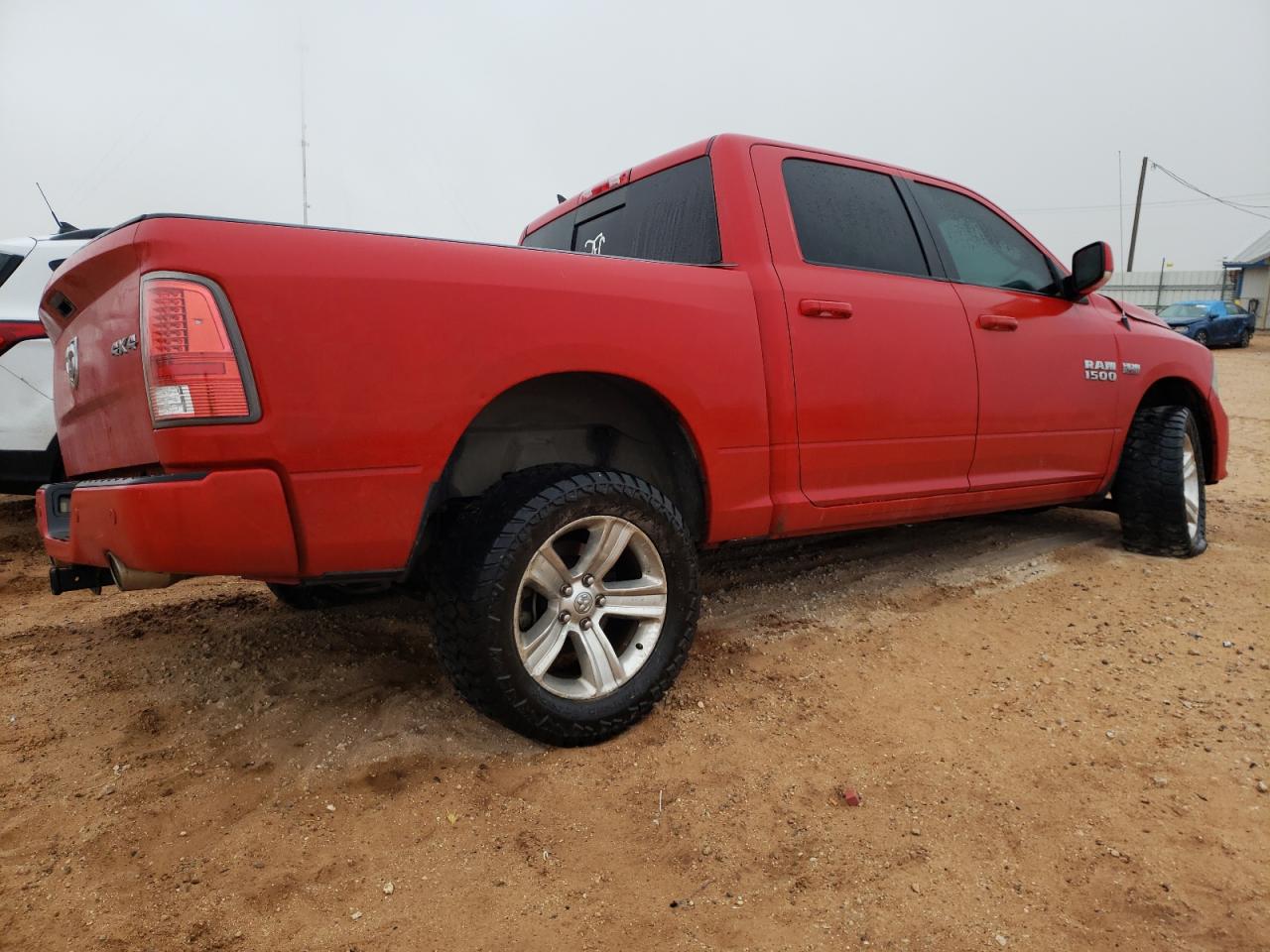 Obraz 3 z 2016 RAM 1500 SPORT 2016 z VIN 1C6RR7MT8GS234676