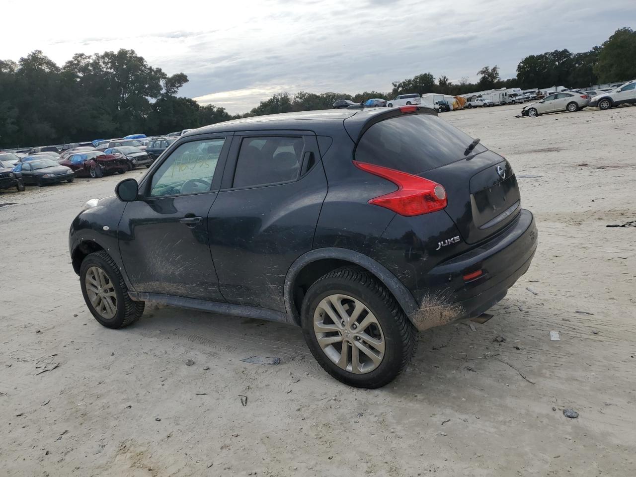 Obraz 2 z 2013 NISSAN JUKE S 2013 z VIN JN8AF5MV6DT211590