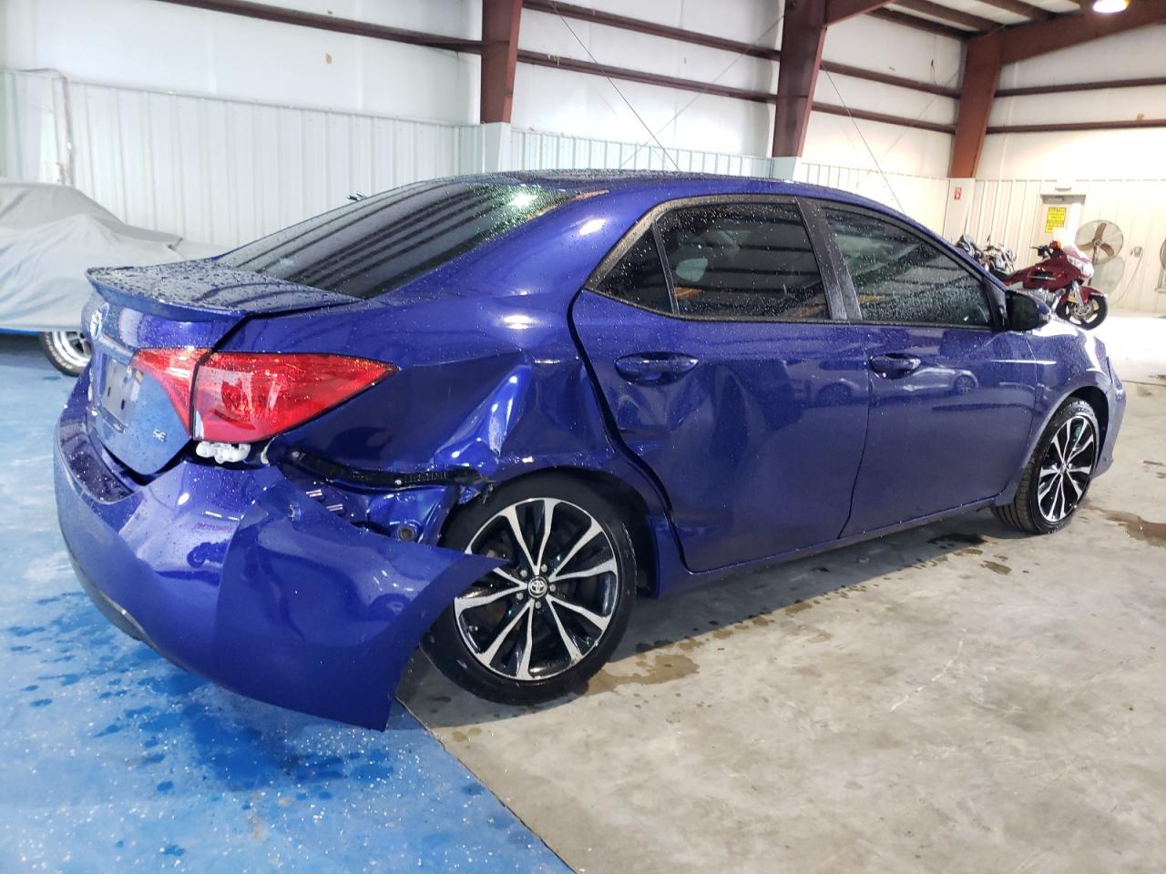 Image 3 of 2018 TOYOTA COROLLA L 2018 with VIN 5YFBURHE3JP804480