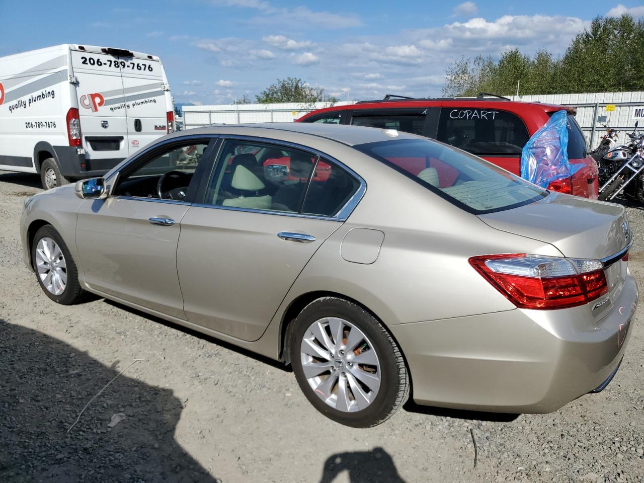Image 2 of Honda Accord Exl 2013 with VIN 1HGCR2F80DA269760