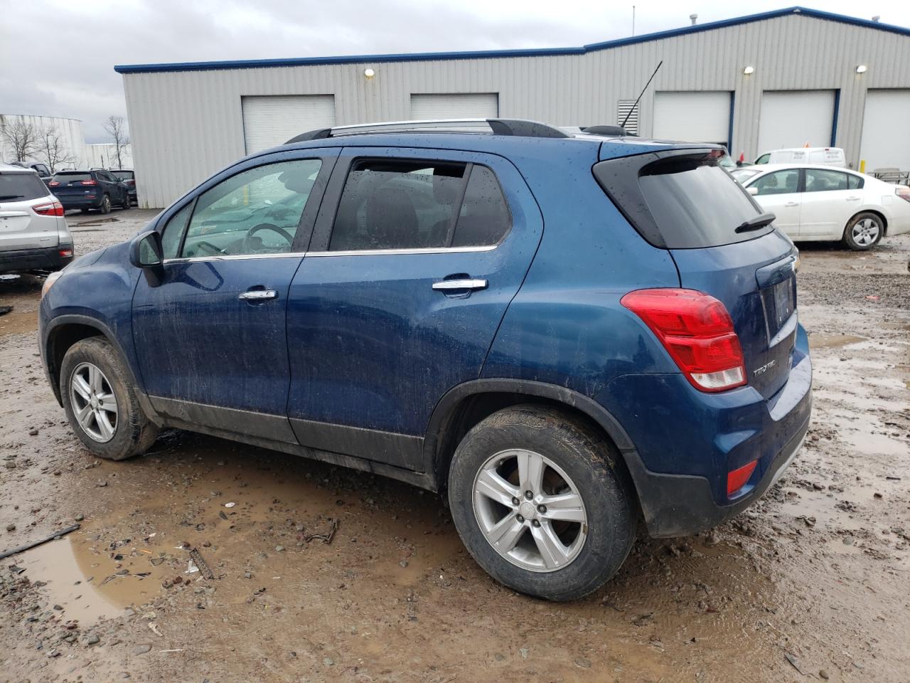 Image 2 of 2020 CHEVROLET TRAX 1LT 2020 with VIN 3GNCJPSB3LL141516