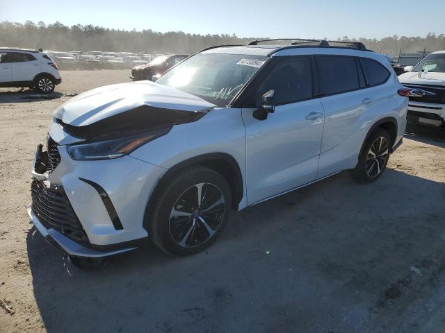 Obraz 1 z 2022 TOYOTA HIGHLANDER XSE 2022 z VIN 5TDLZRAH5NS142098