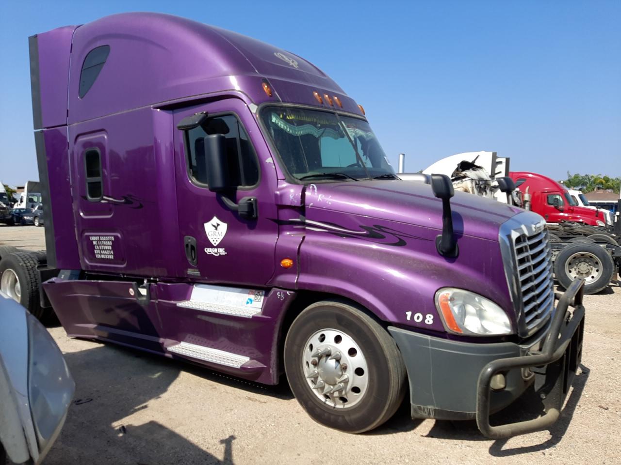 2018 FREIGHTLINER CASCADIA 125  2018 image