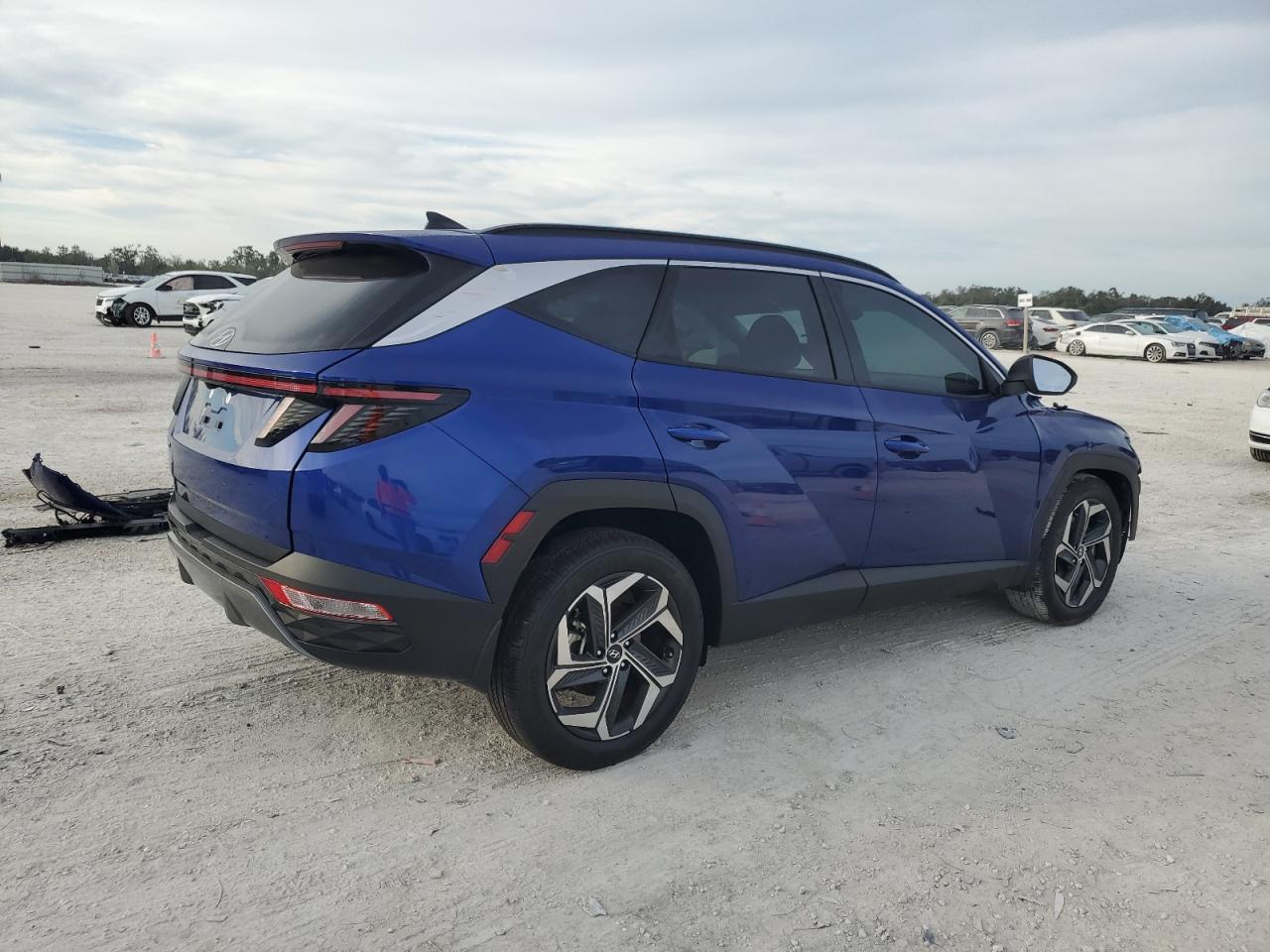 Изображение 3 2023 HYUNDAI TUCSON LIMITED 2023 с VIN 5NMJE3AE4PH236419