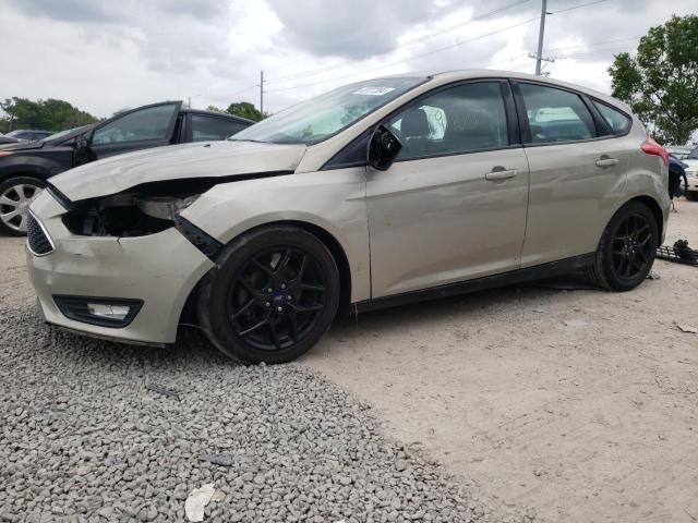 Image 1 of 2016 FORD FOCUS SE 2016 with VIN 1FADP3K28GL407267