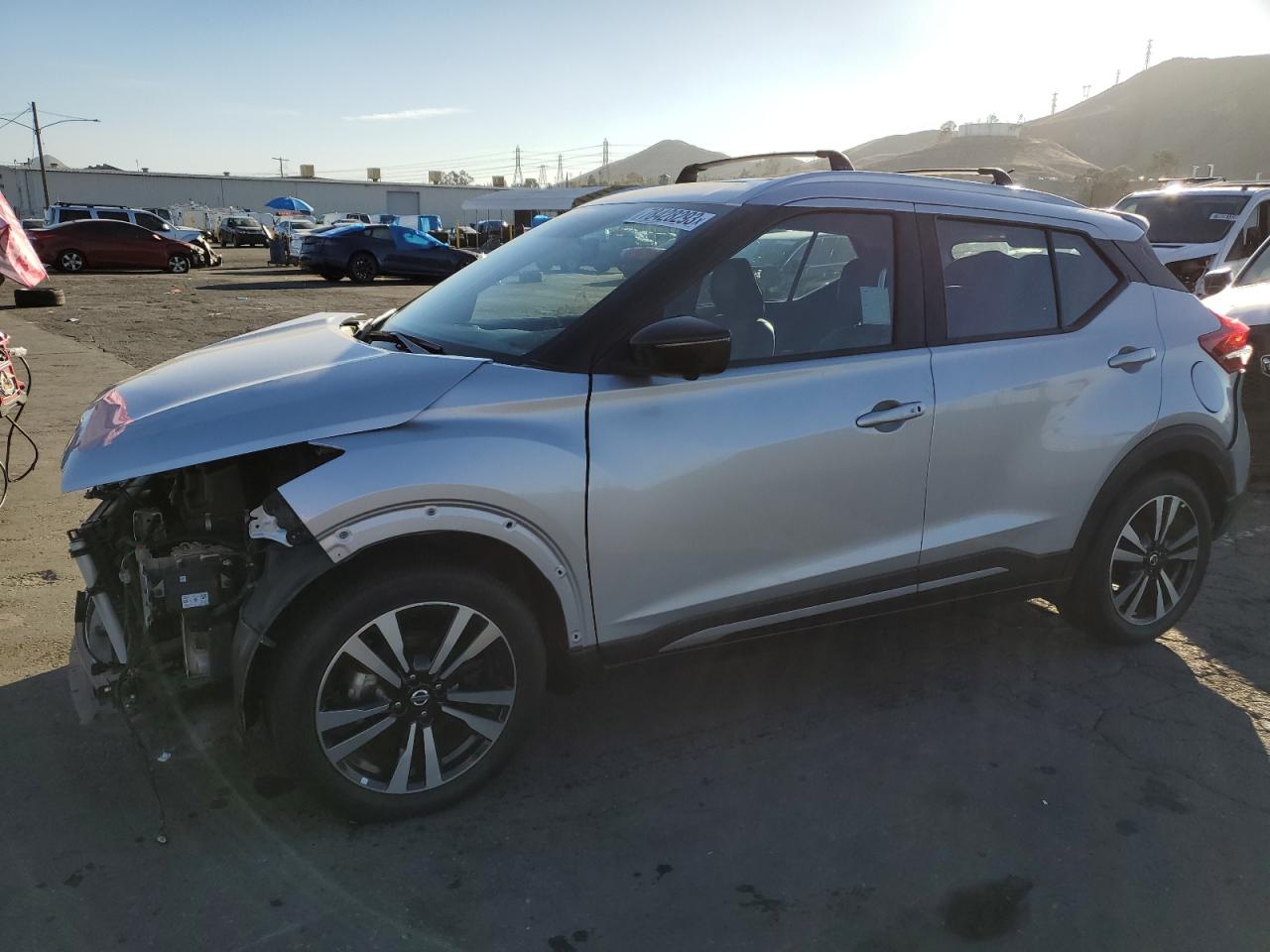 Obraz 1 z 2019 NISSAN KICKS S 2019 z VIN 3N1CP5CU0KL514797