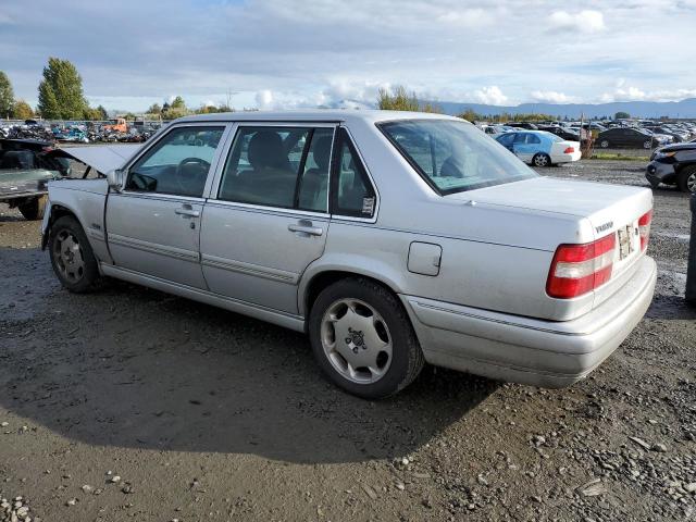 Obraz 2 z 1998 VOLVO S90  1998 z VIN YV1KS9604W1141441