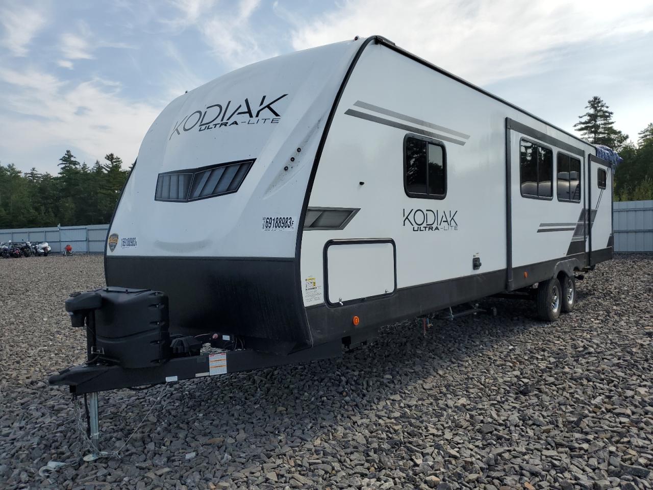 Image 2 of 2022 KERV TRAILER 2022 with VIN 4YDTKDR24NJ973268