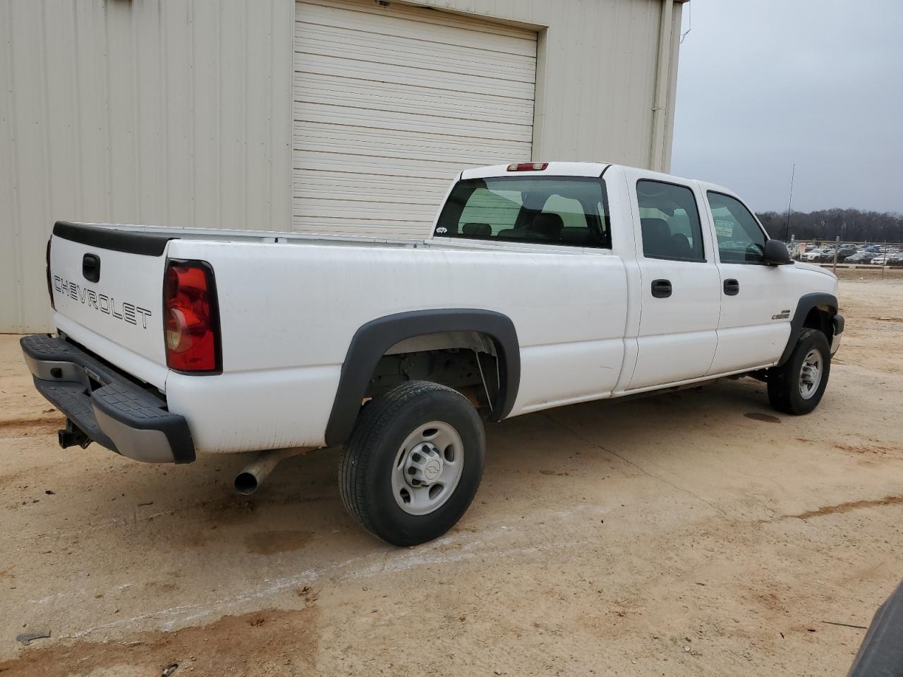 Изображение 3 2006 CHEVROLET SILVERADO C2500 HEAVY DUTY 2006 с VIN 1GCHC23D66F244634