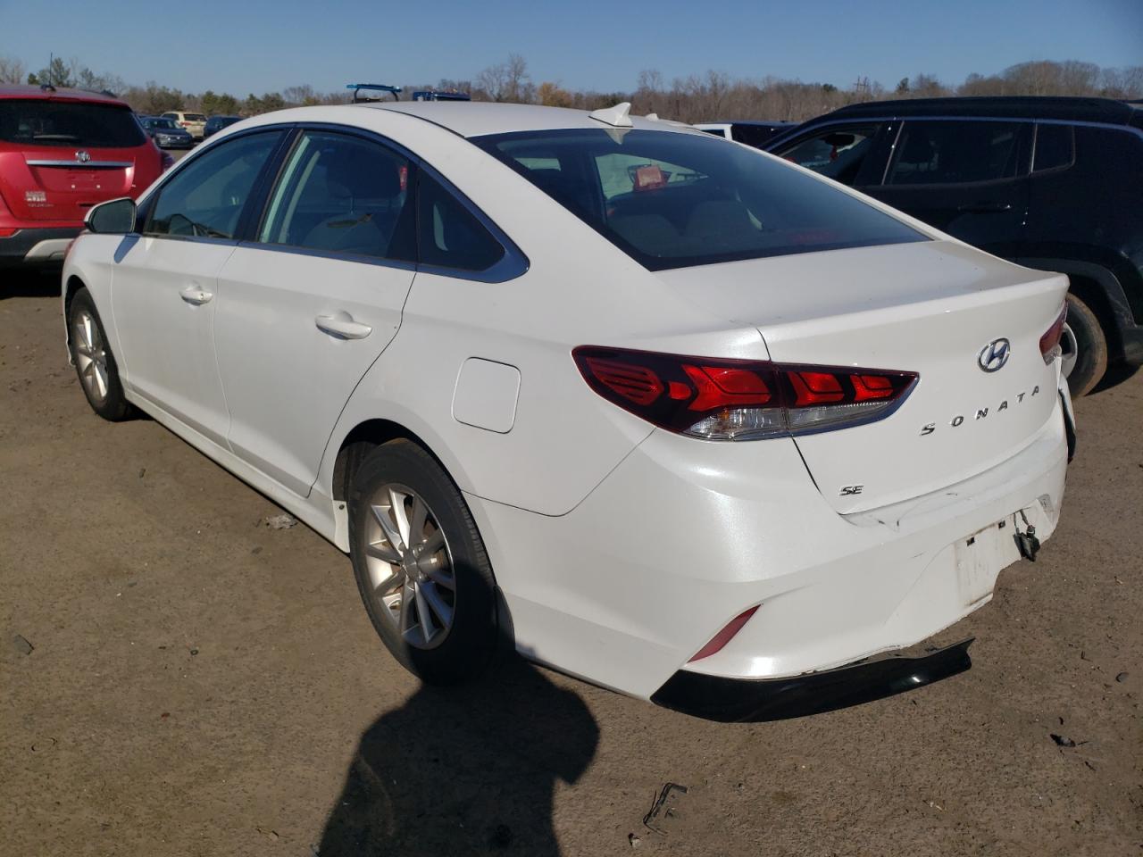 Image 2 of 2019 HYUNDAI SONATA SE 2019 with VIN 5NPE24AFXKH796787