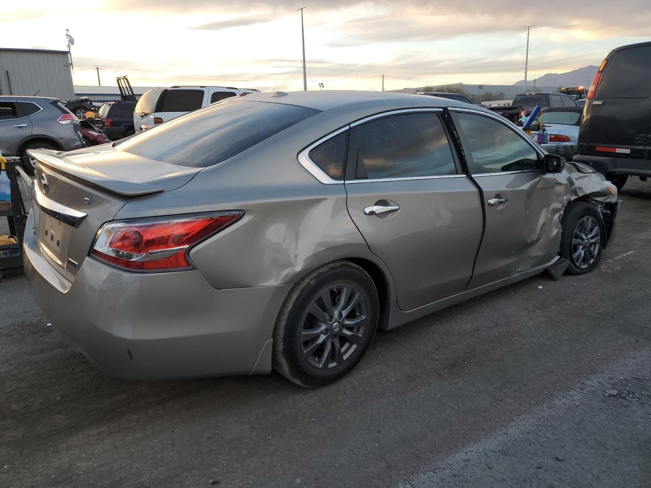 Image 3 of 2015 NISSAN ALTIMA 2.5 2015 with VIN 1N4AL3AP1FN891345