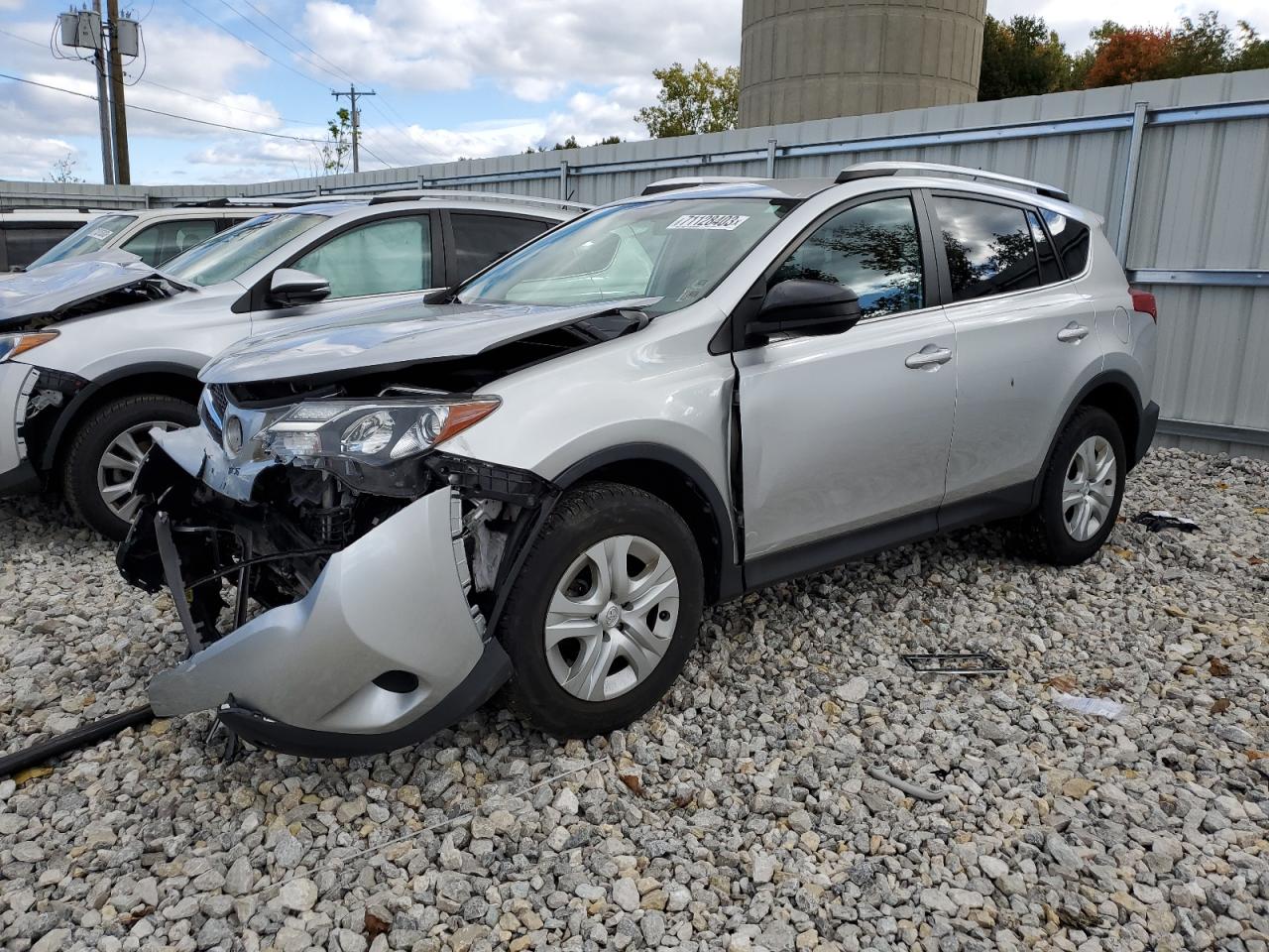 Изображение 1 2015 TOYOTA RAV4 LE 2015 с VIN 2T3BFREV4FW272667