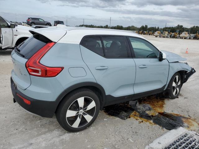 Obraz 3 z 2019 VOLVO XC40 T4 MOMENTUM 2019 z VIN YV4AC2HK3K2140576
