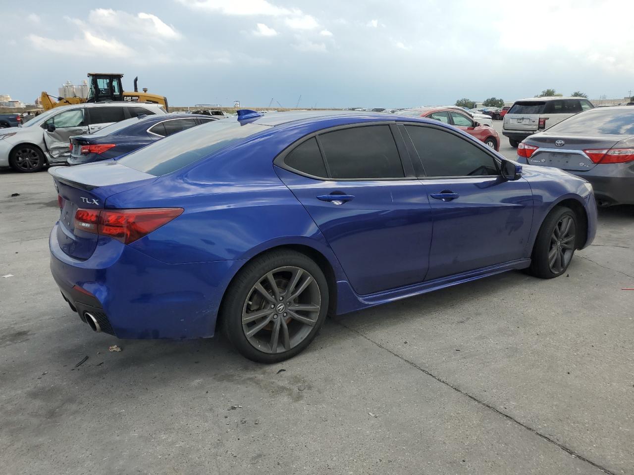Image 3 of 2018 ACURA TLX TECH+A 2018 with VIN 19UUB2F61JA007961
