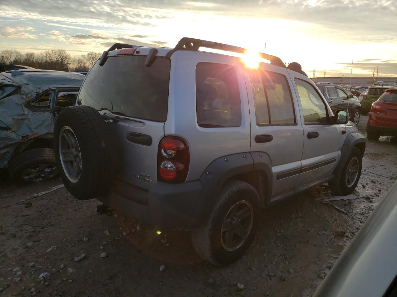 Image 3 of 2006 JEEP LIBERTY RENEGADE 2006 with VIN 1J4GL38K96W219116