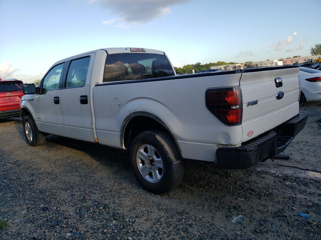 Image 2 of Ford F150 Supercrew 2012 with VIN 1FTFW1CT9CFC41920