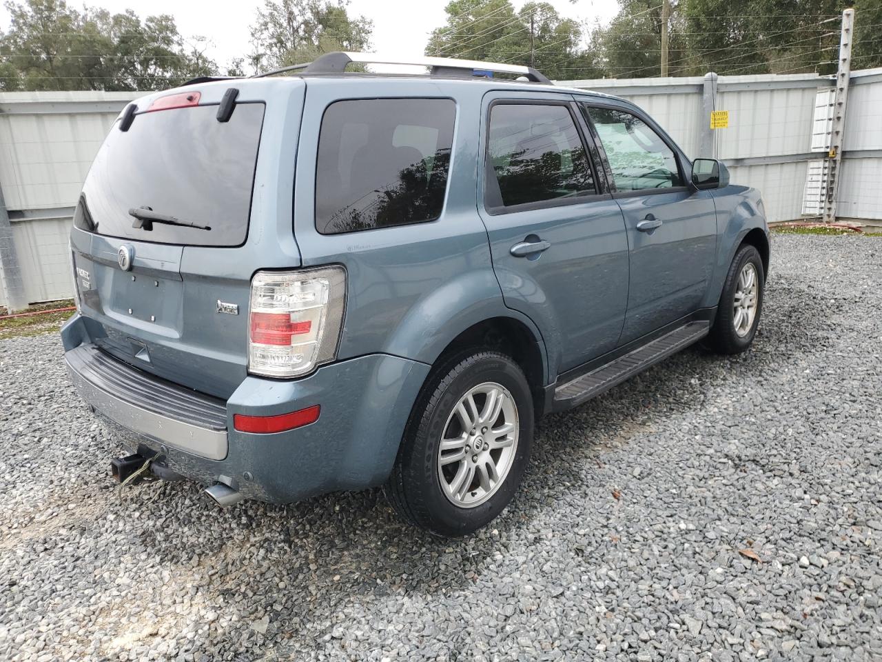 Image 3 of 2010 MERCURY MARINER PREMIER 2010 with VIN 4M2CN8HG9AKJ00290