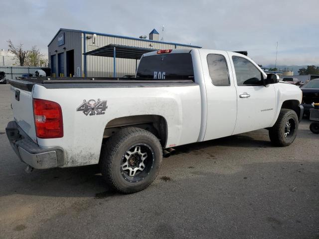 Image 3 of 2007 CHEVROLET SILVERADO C1500 2007 with VIN 2GCEC19CX71675711