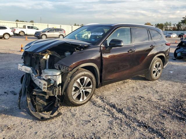 2021 TOYOTA HIGHLANDER XLE 2021 image