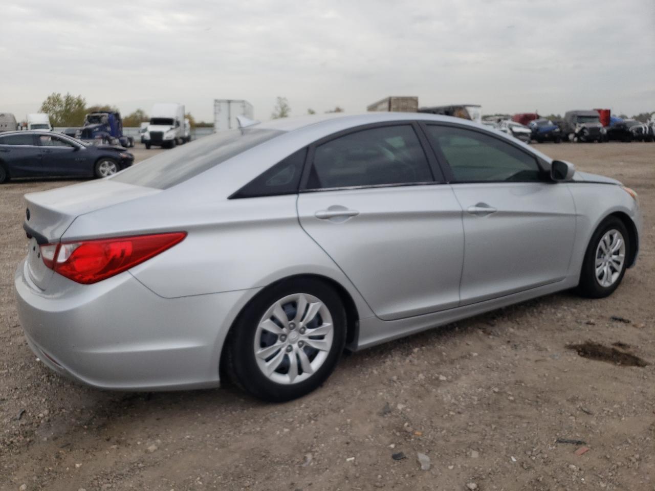 Image 3 of 2011 HYUNDAI SONATA GLS 2011 with VIN 5NPEB4AC1BH164847
