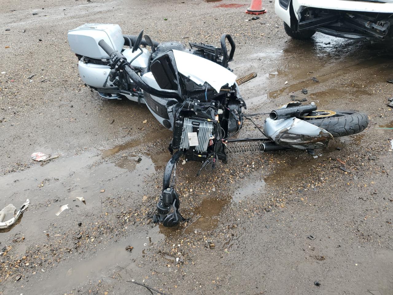Изображение 1 2023 HARLEY-DAVIDSON FLTRXS  2023 с VIN 1HD1KTP12PB621168