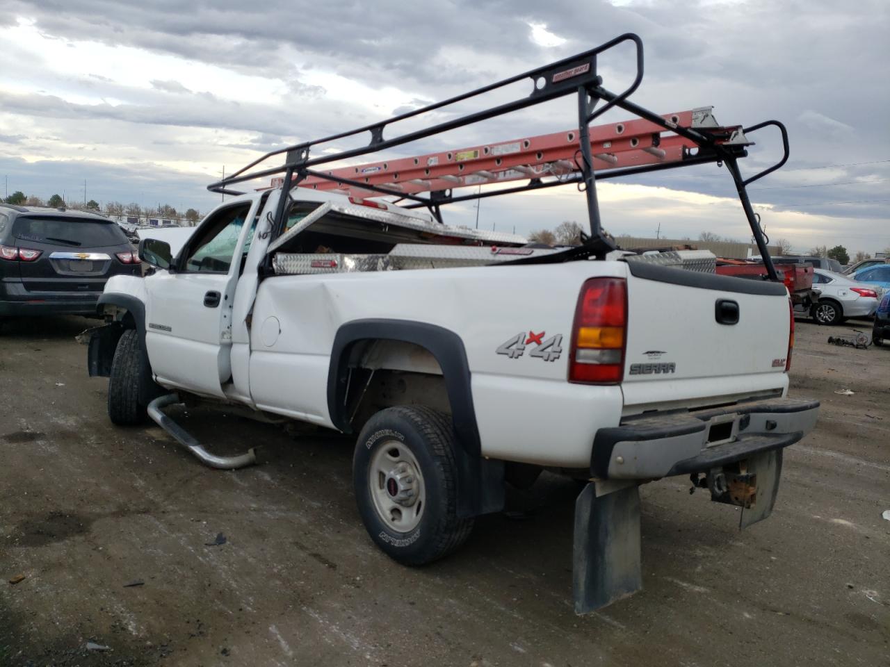Obraz 2 z 2003 GMC SIERRA K2500 HEAVY DUTY 2003 z VIN 1GTHK24U63E371192