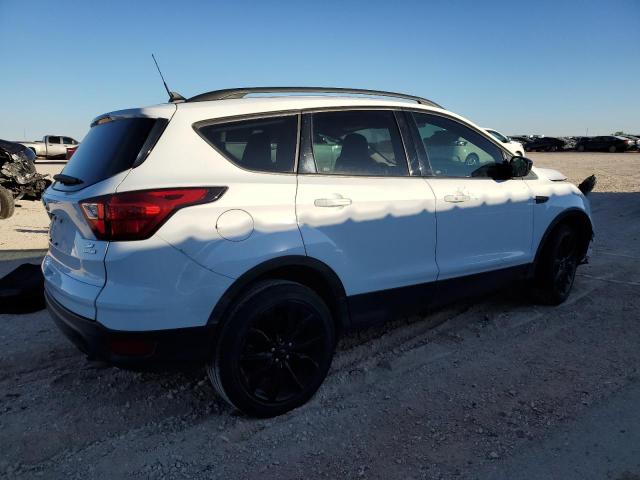 Image 3 of 2019 FORD ESCAPE SE 2019 with VIN 1FMCU0GD4KUA64592