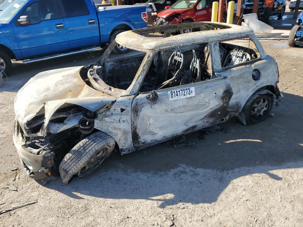 Изображение 2013 MINI COOPER  2013